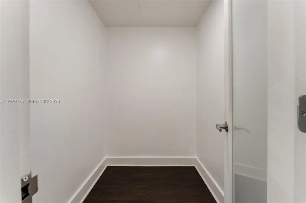 1751 James Ave #107 Miami Beach, FL 33139