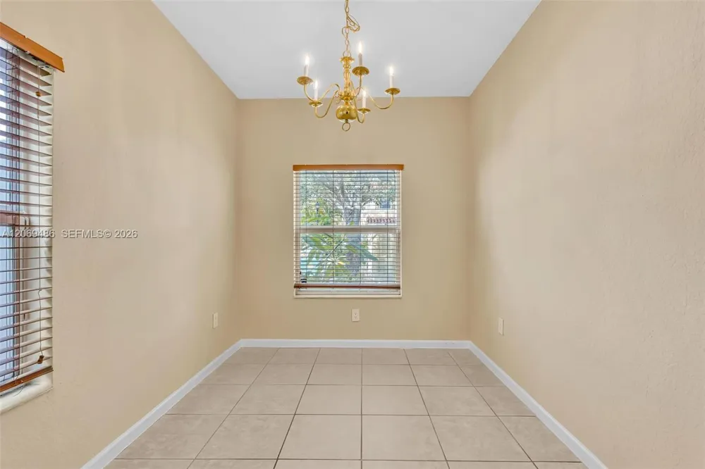 3102 NW 24th Way Oakland Park, FL 33309
