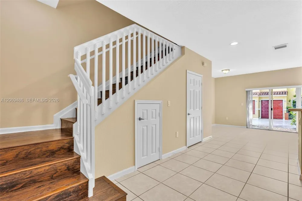 3102 NW 24th Way Oakland Park, FL 33309