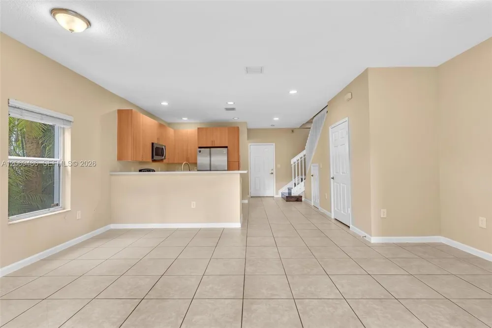3102 NW 24th Way Oakland Park, FL 33309
