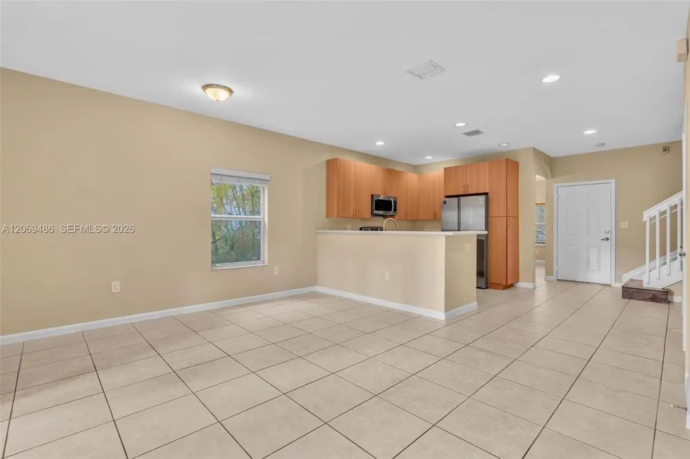 3102 NW 24th Way Oakland Park, FL 33309