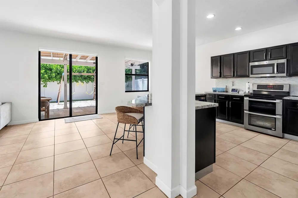 3548 W 88TH STREET Hialeah, FL 33018