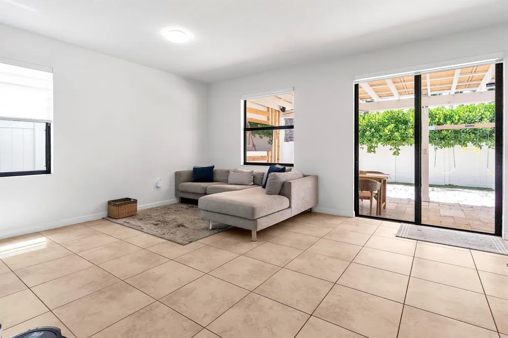 3548 W 88TH STREET Hialeah, FL 33018