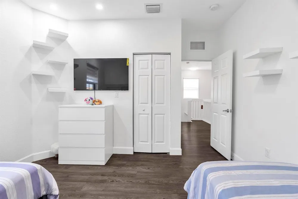 3548 W 88TH STREET Hialeah, FL 33018