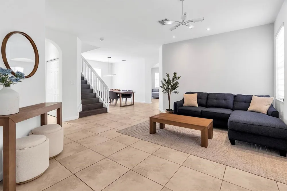 3548 W 88TH STREET Hialeah, FL 33018