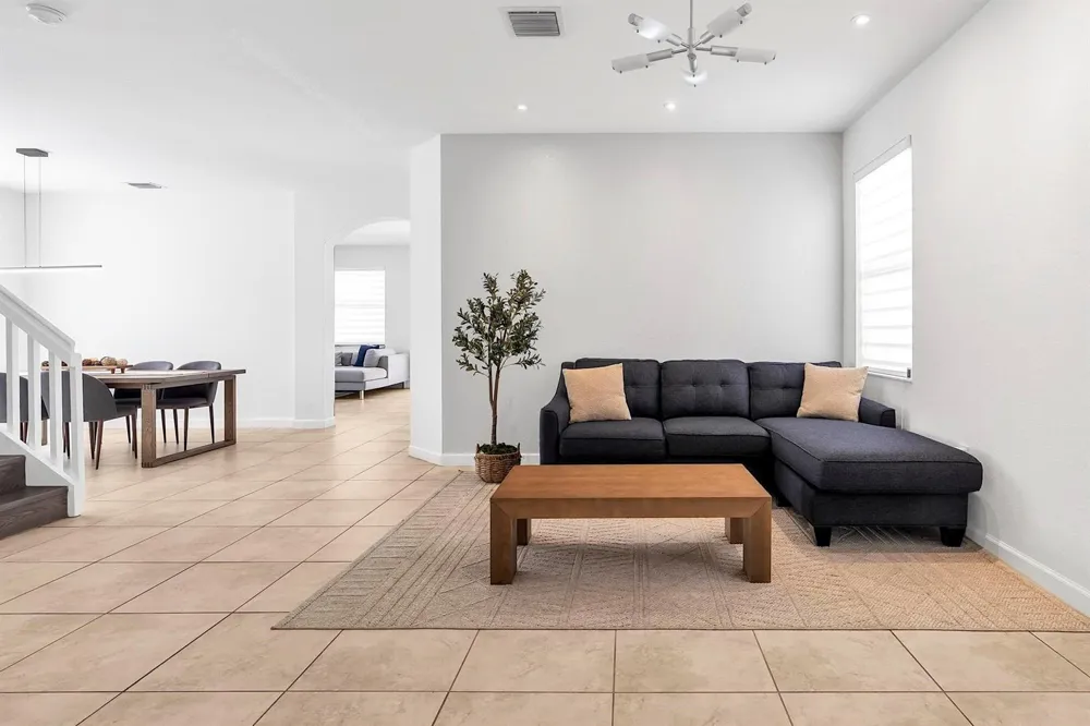 3548 W 88TH STREET Hialeah, FL 33018