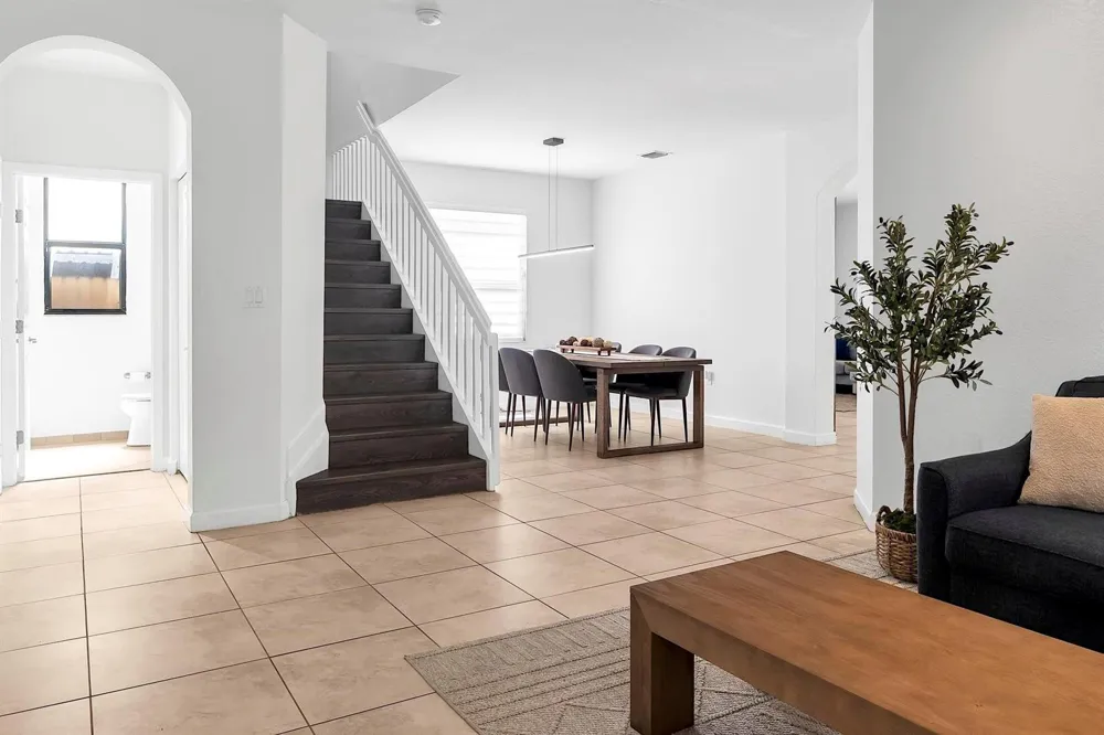 3548 W 88TH STREET Hialeah, FL 33018