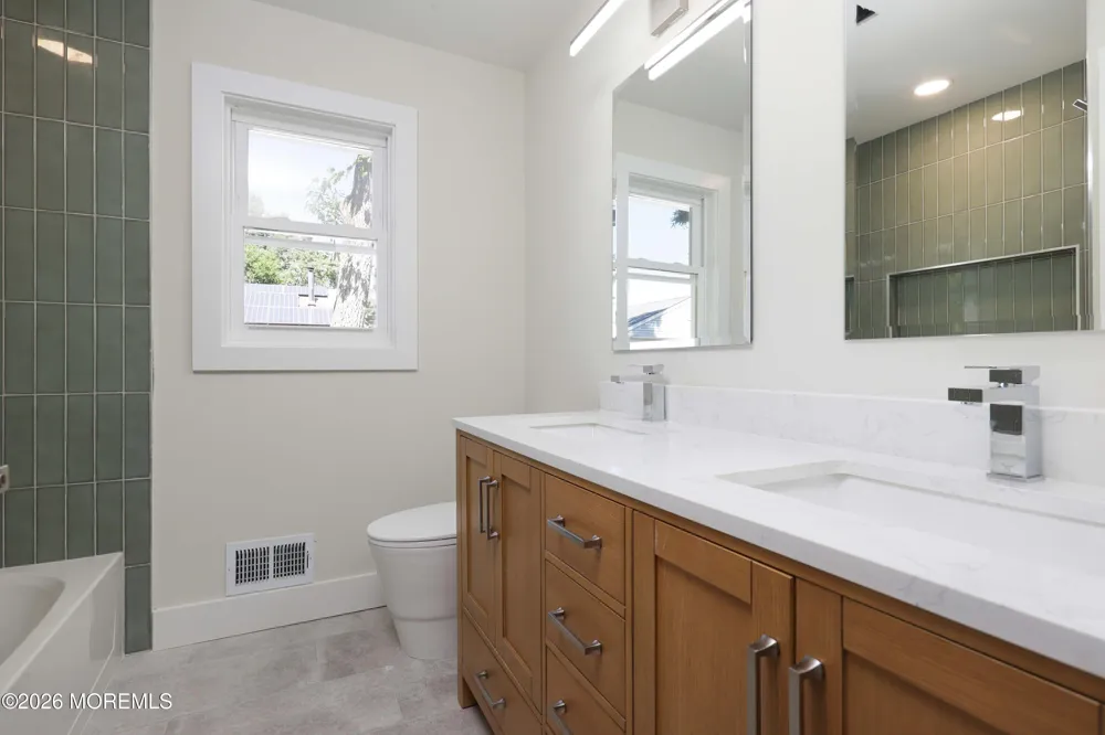 15 Walnut Street Beachwood, NJ 08722