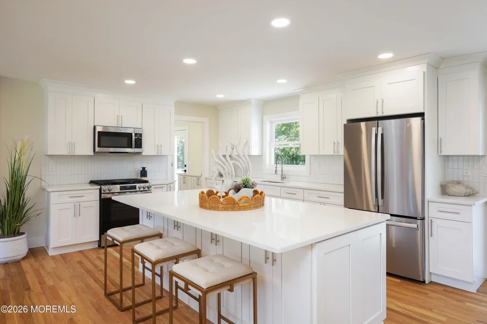 15 Walnut Street Beachwood, NJ 08722