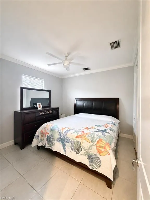 3711 43rd Avenue NE Naples, FL 34120