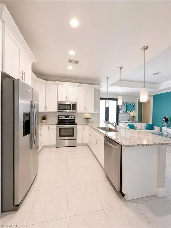 3711 43rd Avenue NE Naples, FL 34120