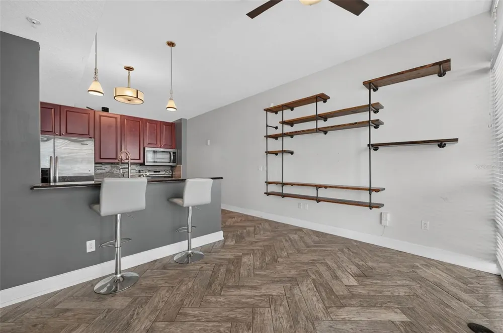 101 S EOLA DRIVE #1016 Orlando, FL 32801