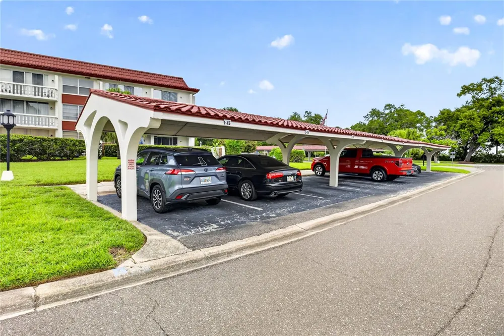 2623 SEVILLE BOULEVARD #207 Clearwater, FL 33764