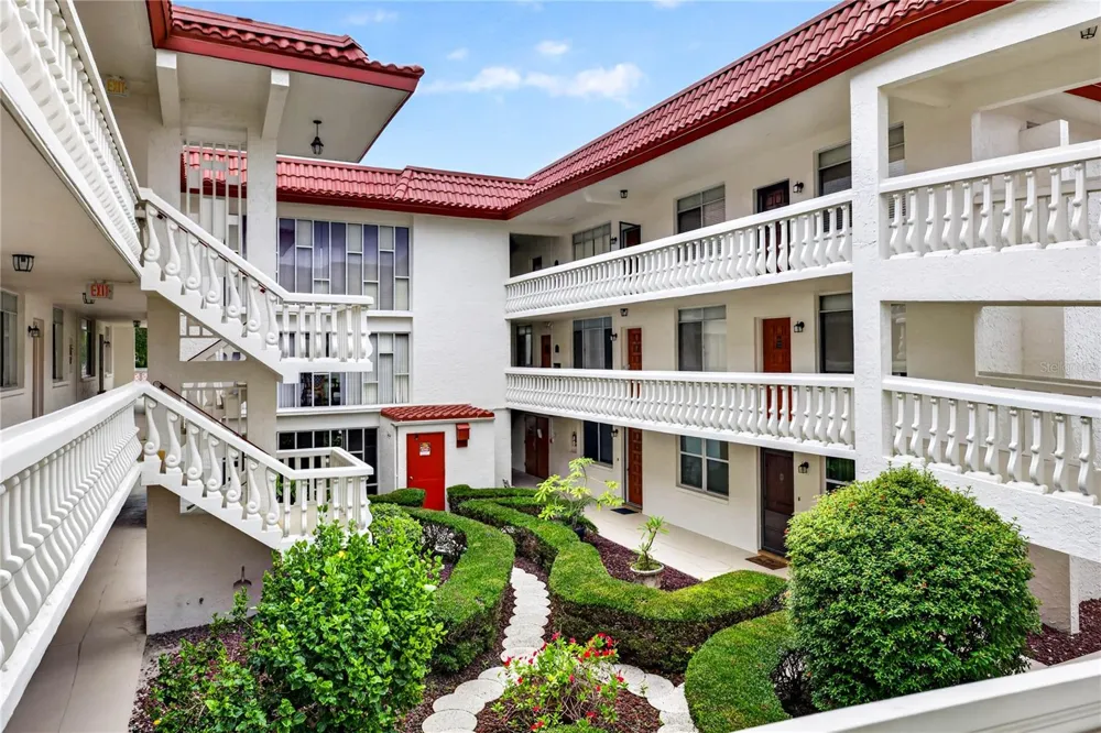 2623 SEVILLE BOULEVARD #207 Clearwater, FL 33764