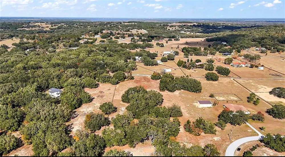 SWEETWOOD LANE Clermont, FL 34711