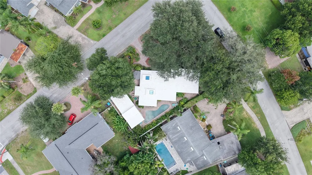 600 MAYFAIR CIRCLE Orlando, FL 32803