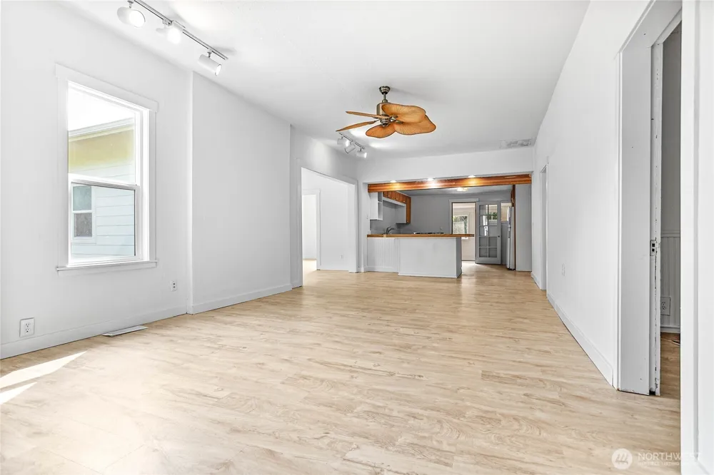 2140 Harris Avenue Bellingham, WA 98225