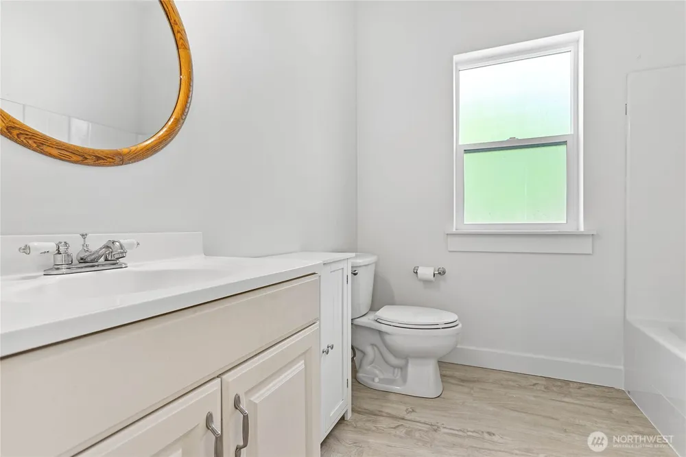 2140 Harris Avenue Bellingham, WA 98225