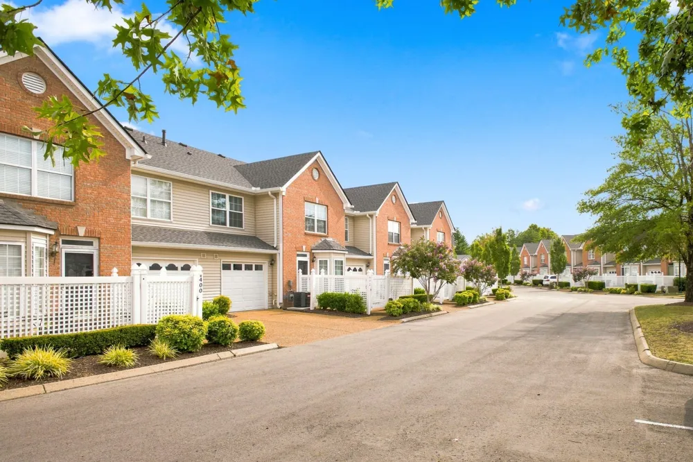 402 Bembridge Ln Franklin, TN 37069