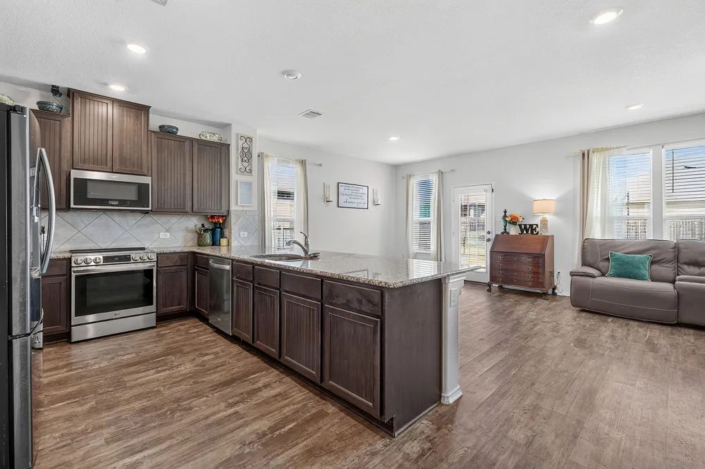 1703 Henbit Lane Lockhart, TX 78644