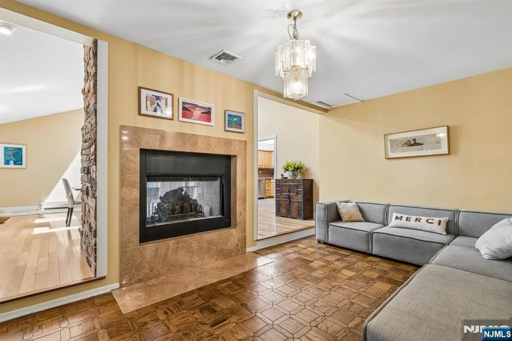 186 Laauwe Avenue Wayne, NJ 07470