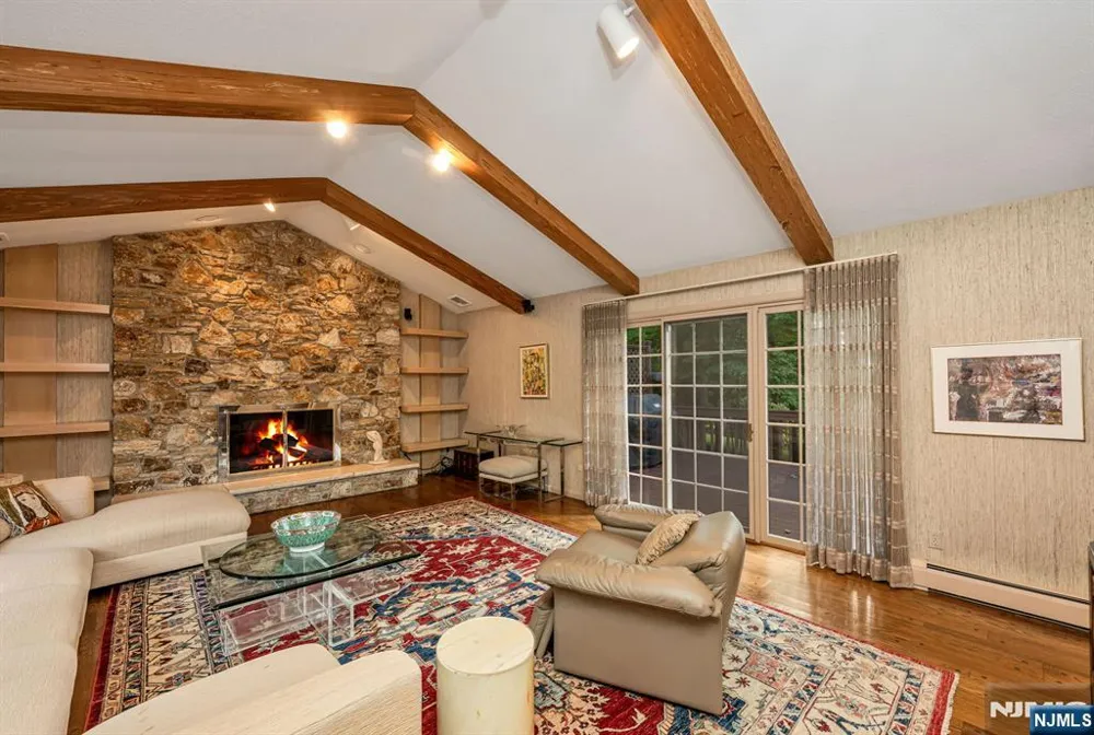 100 Cheyenne Way Wayne, NJ 07470