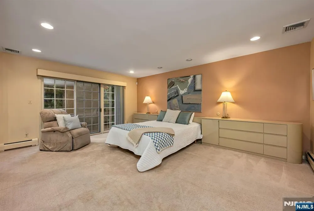 100 Cheyenne Way Wayne, NJ 07470