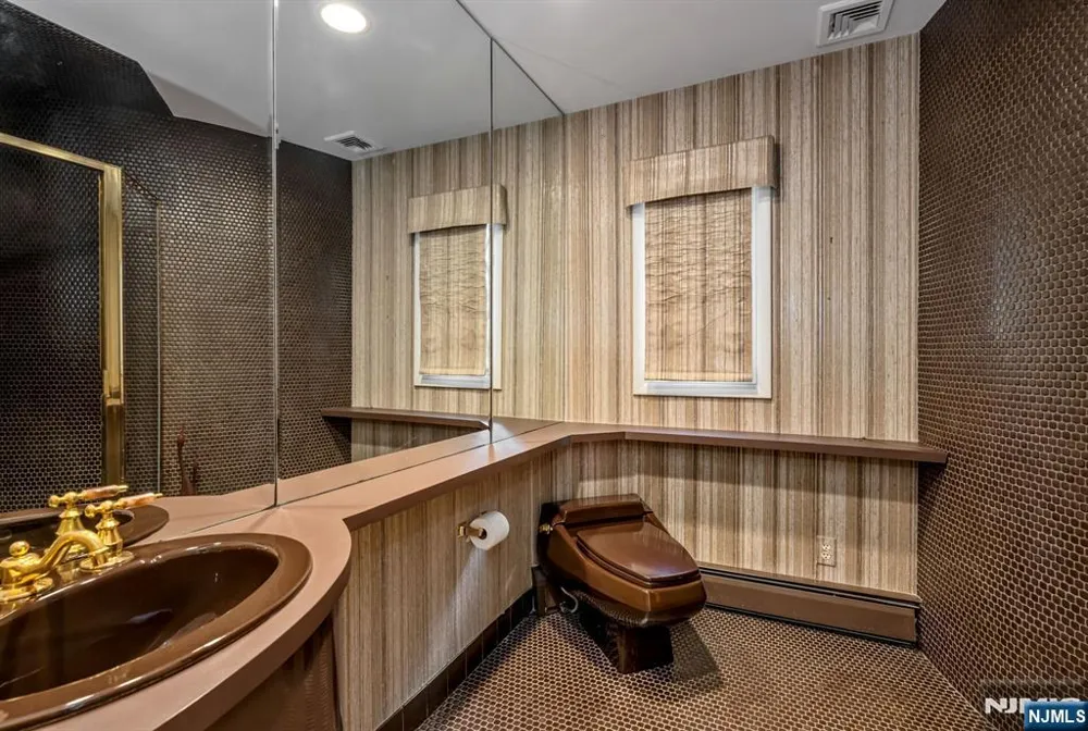 100 Cheyenne Way Wayne, NJ 07470