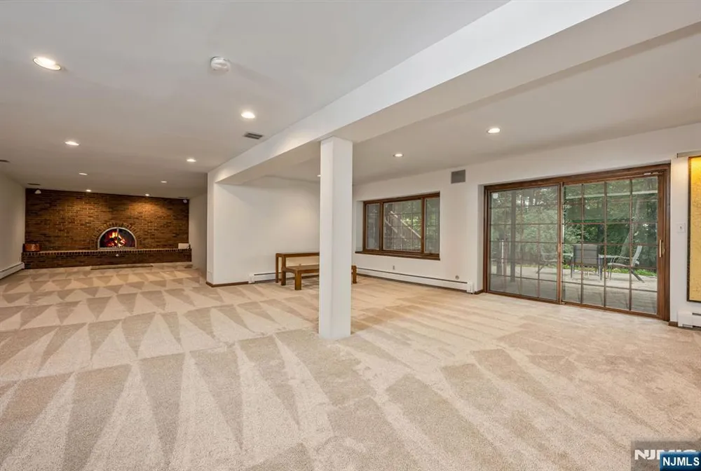 100 Cheyenne Way Wayne, NJ 07470
