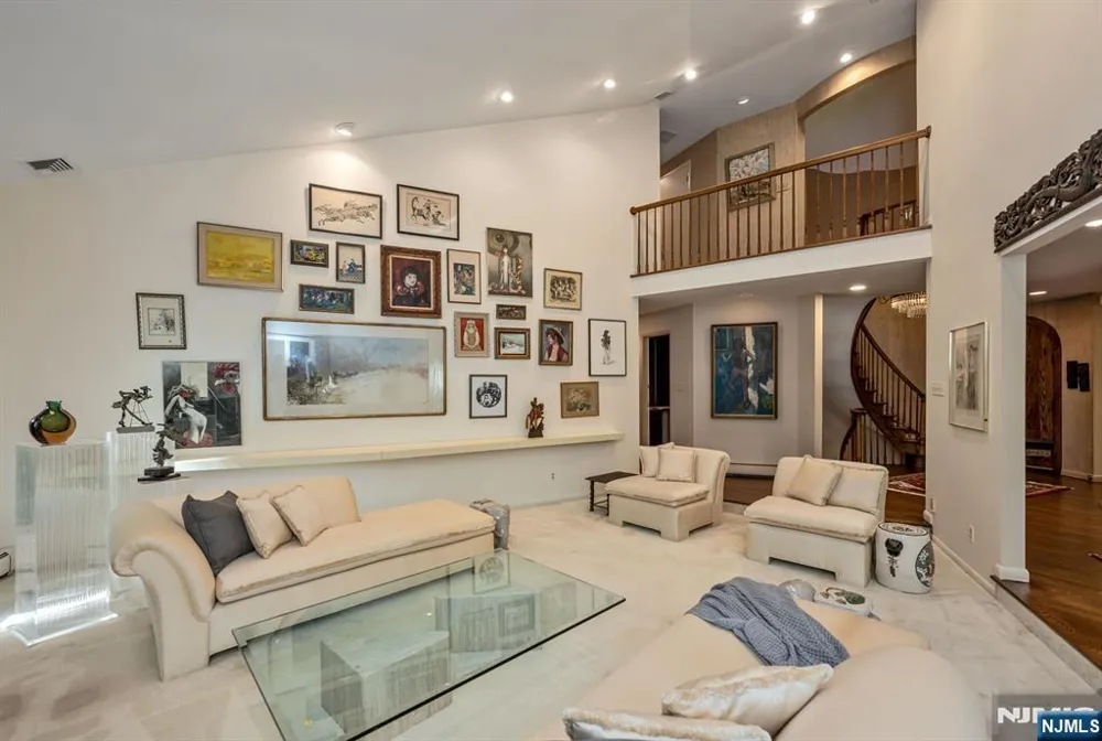 100 Cheyenne Way Wayne, NJ 07470