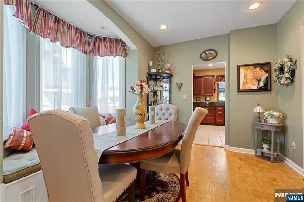 371 2nd Avenue Lyndhurst, NJ 07071