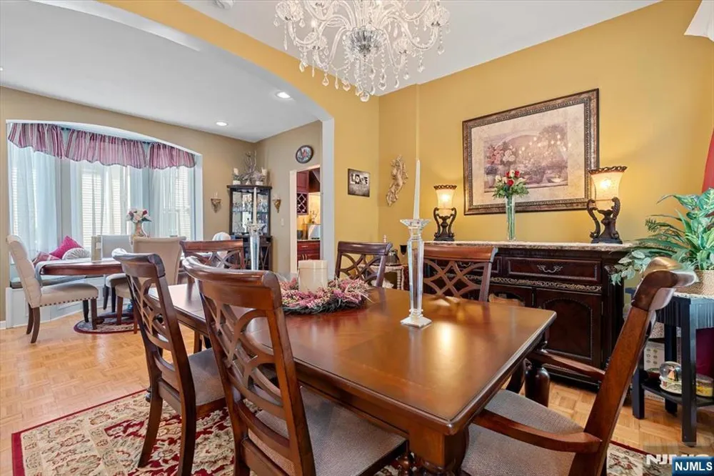 371 2nd Avenue Lyndhurst, NJ 07071