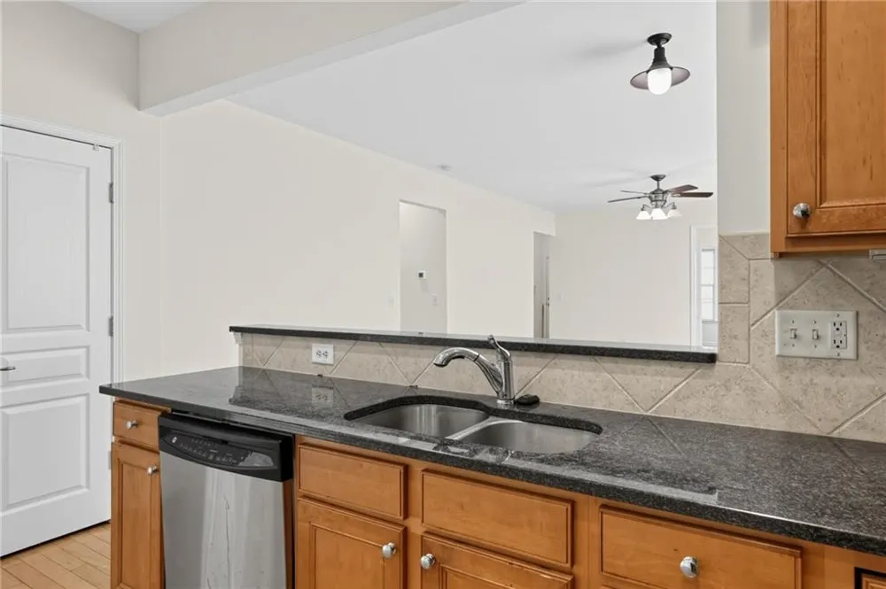 6339 Black Rock Lane Hoschton, GA 30548