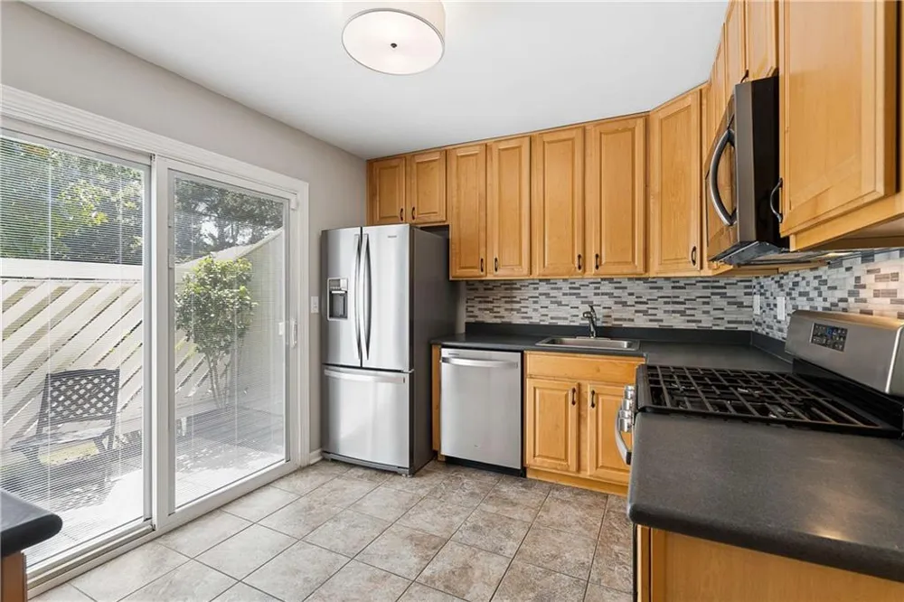 2318 Colonial Drive NE Atlanta, GA 30319