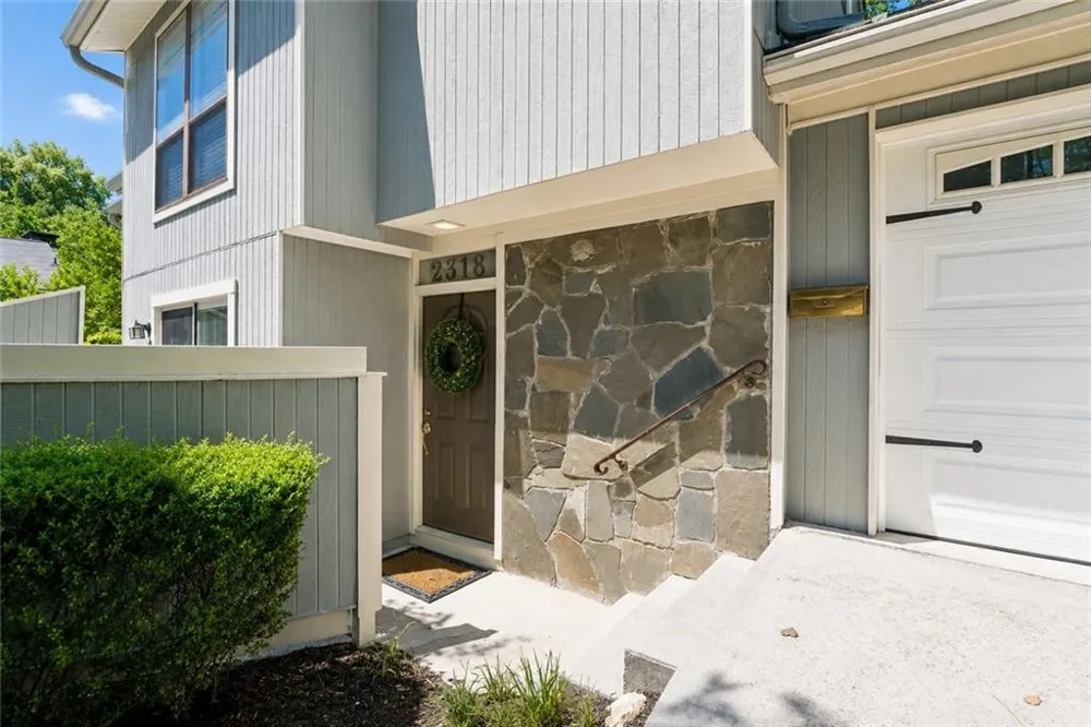 2318 Colonial Drive NE Atlanta, GA 30319
