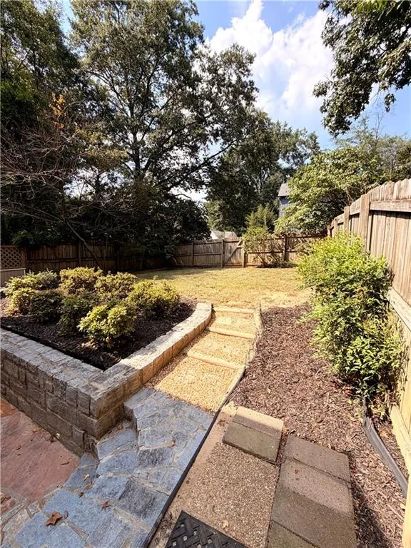 2318 Colonial Drive NE Atlanta, GA 30319