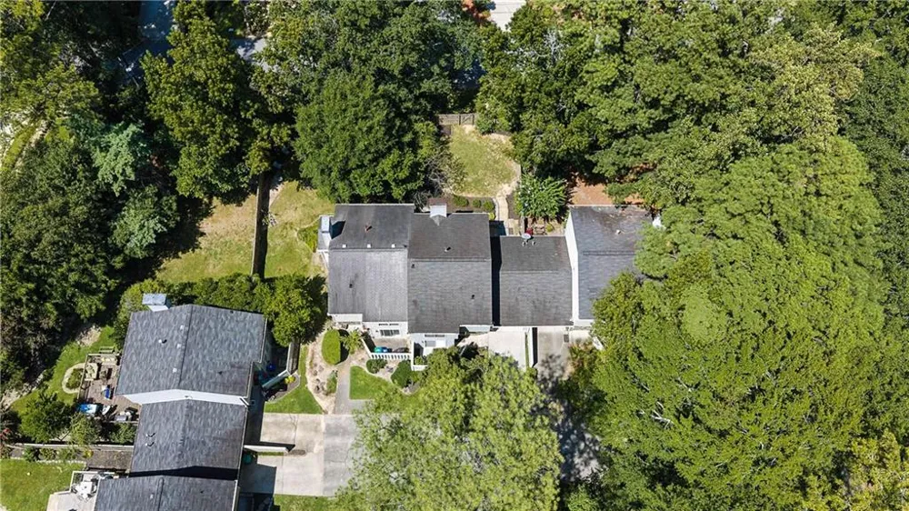 2318 Colonial Drive NE Atlanta, GA 30319