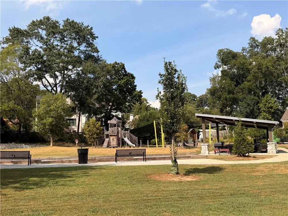 2318 Colonial Drive NE Atlanta, GA 30319