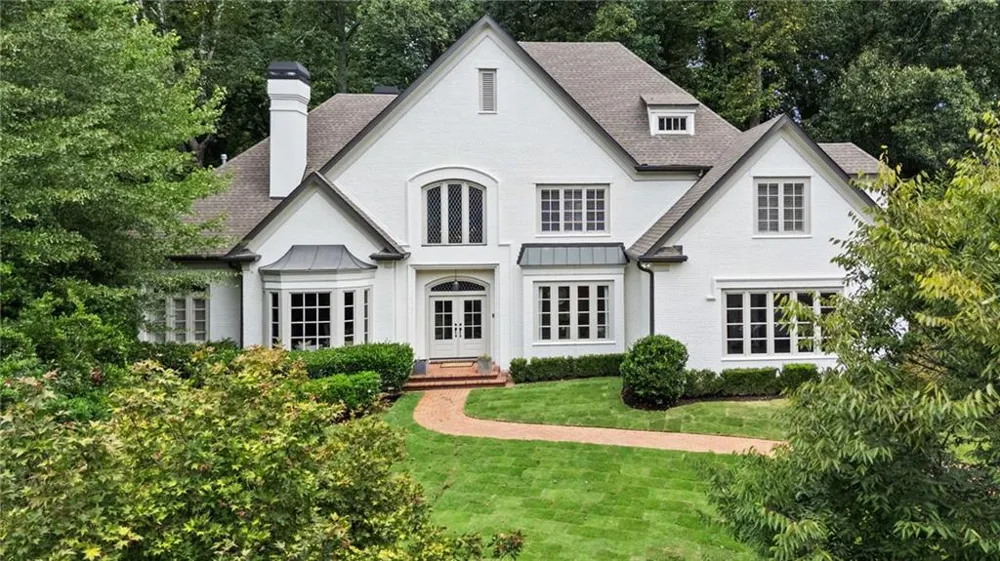 455 Laurel Chase Court Sandy Springs, GA 30327