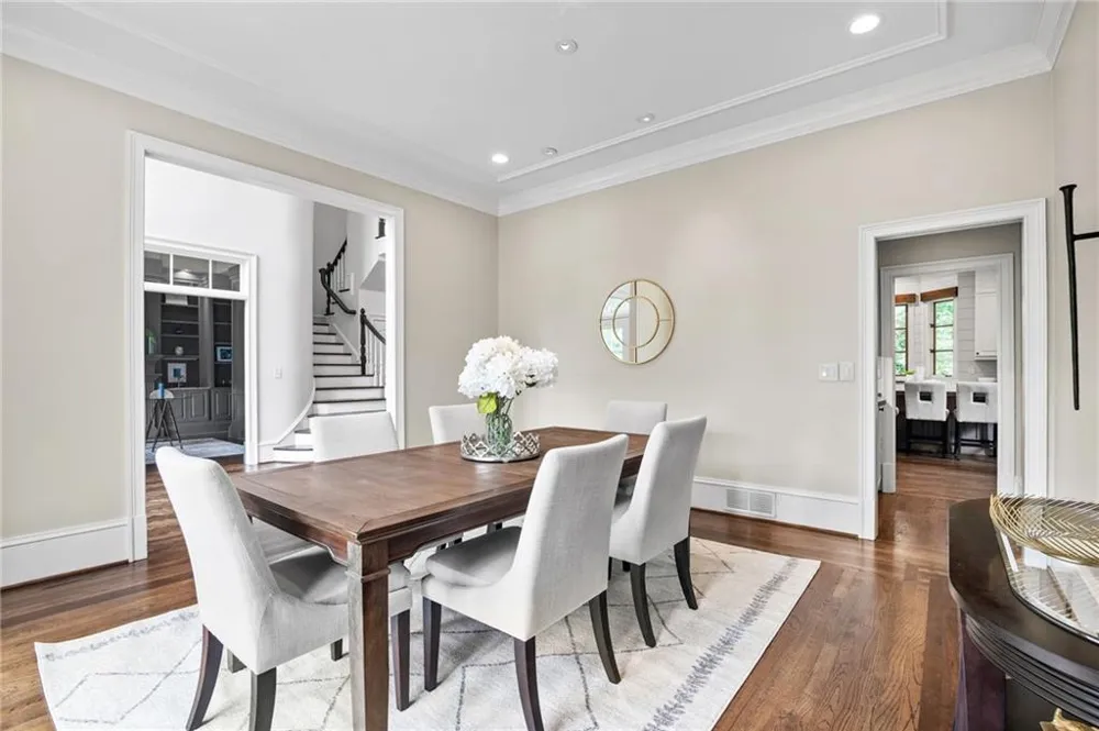 455 Laurel Chase Court Sandy Springs, GA 30327