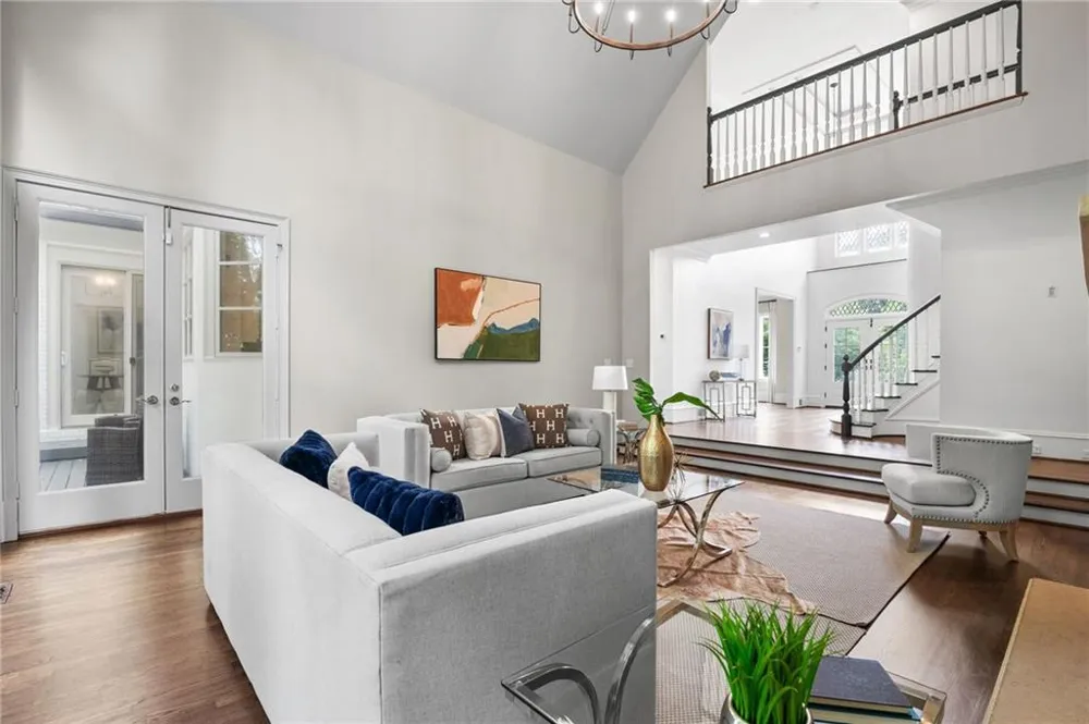 455 Laurel Chase Court Sandy Springs, GA 30327