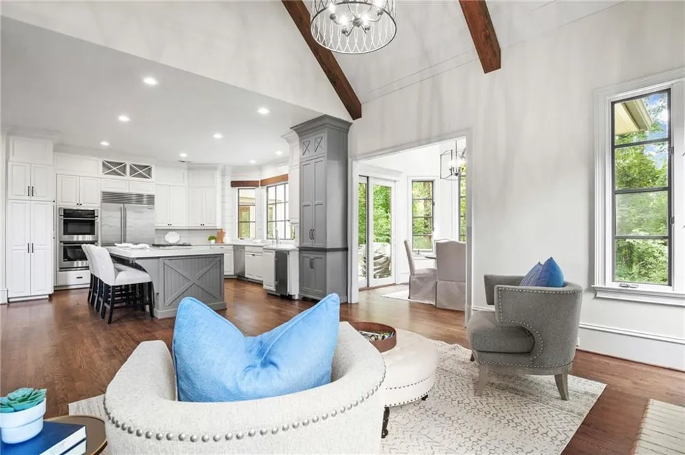 455 Laurel Chase Court Sandy Springs, GA 30327