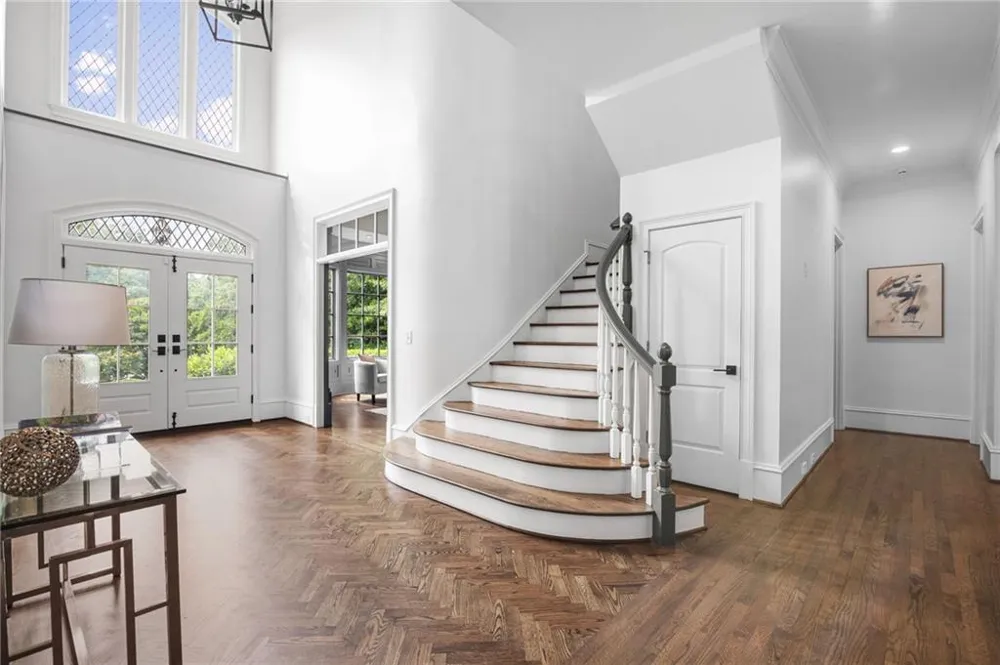 455 Laurel Chase Court Sandy Springs, GA 30327
