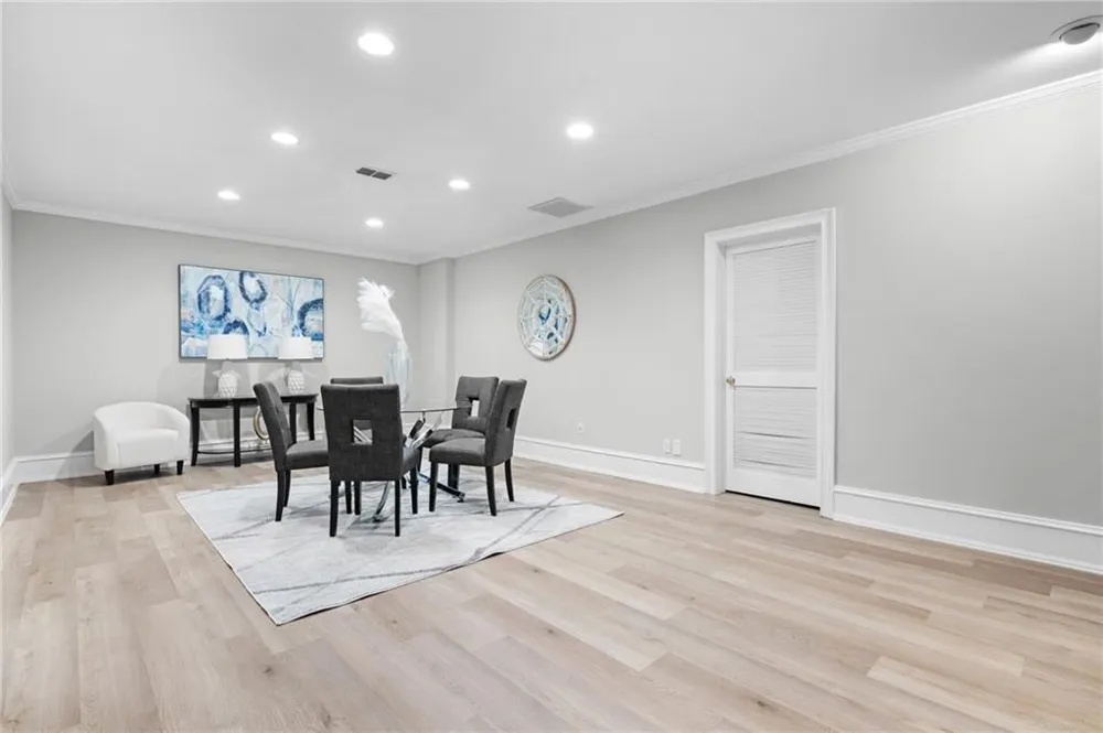 455 Laurel Chase Court Sandy Springs, GA 30327