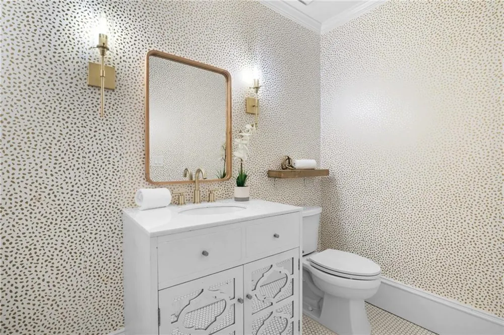 455 Laurel Chase Court Sandy Springs, GA 30327