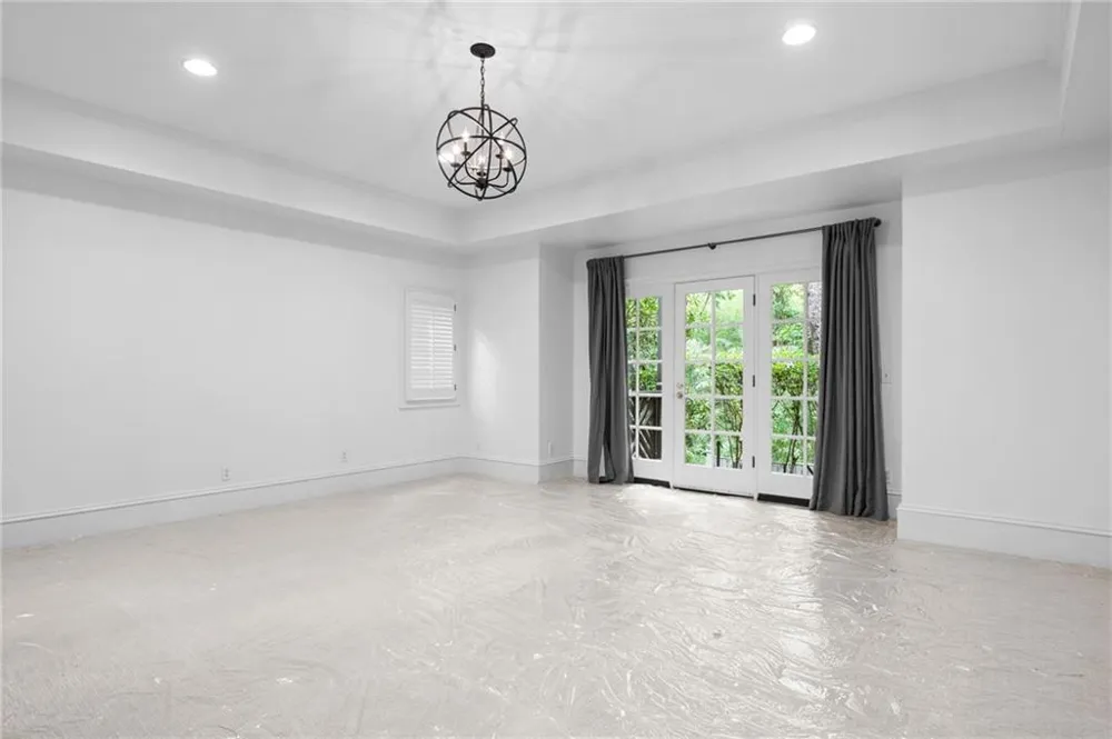 455 Laurel Chase Court Sandy Springs, GA 30327