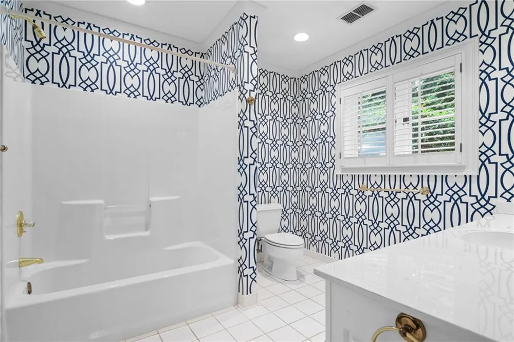 455 Laurel Chase Court Sandy Springs, GA 30327