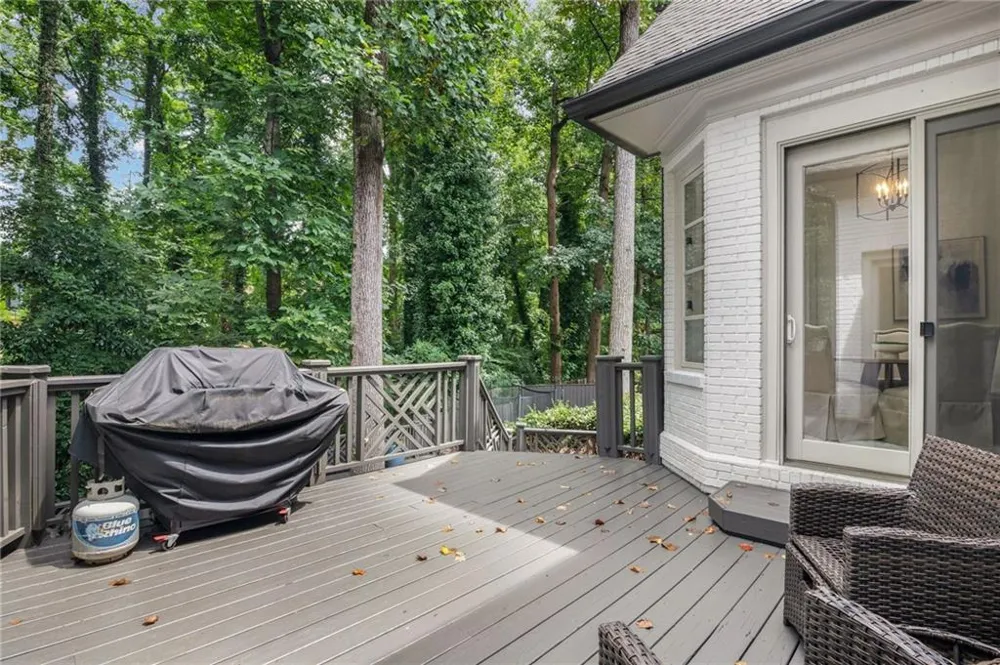 455 Laurel Chase Court Sandy Springs, GA 30327