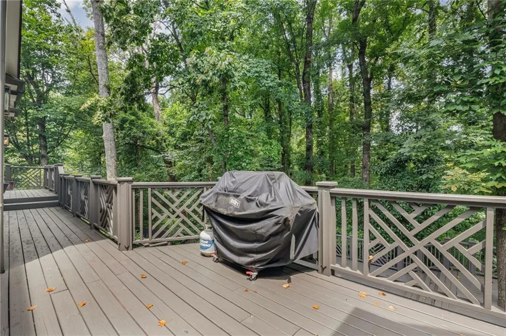 455 Laurel Chase Court Sandy Springs, GA 30327