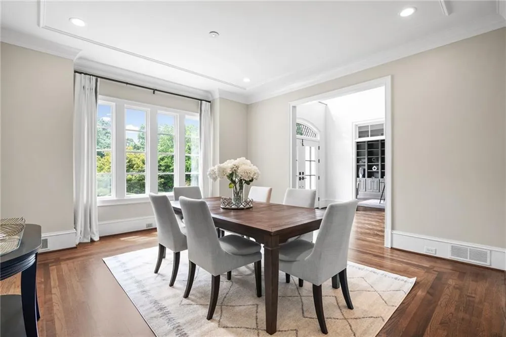 455 Laurel Chase Court Sandy Springs, GA 30327